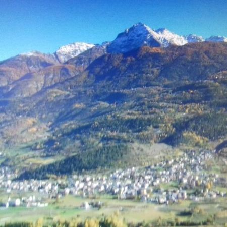 La Maison Nouva 1977 Aosta Luaran gambar