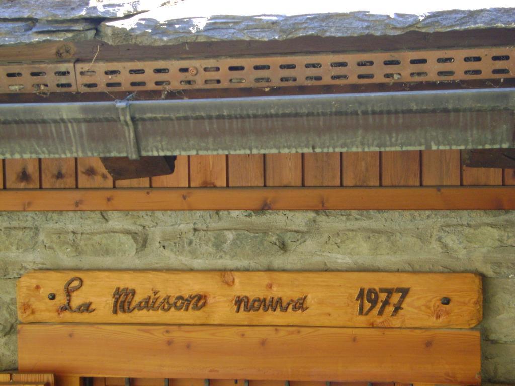 La Maison Nouva 1977 Aosta Luaran gambar